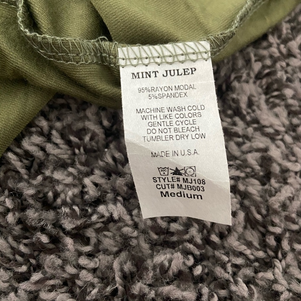 OLIVE GREEN ROMPER - Picture 6 of 6